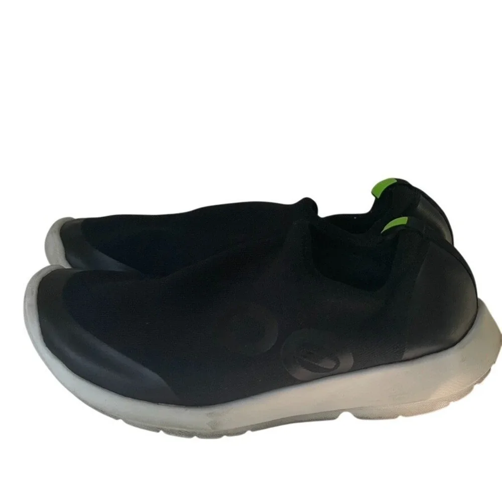 OOFOS‎ OOmg Sport Low Recovery Shoes Black White Women Size 9